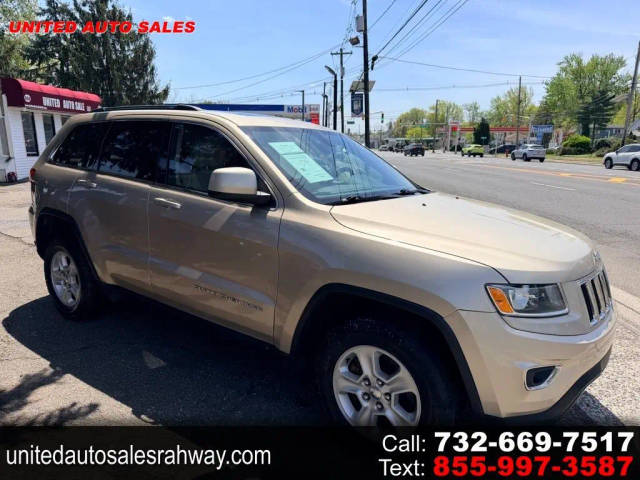 2015 Jeep Grand Cherokee Laredo 4WD photo
