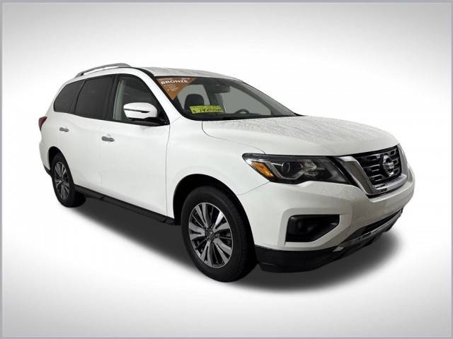 2018 Nissan Pathfinder SL 4WD photo