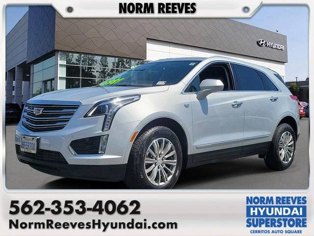 2017 Cadillac XT5 Luxury AWD AWD photo