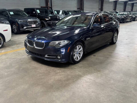 2015 BMW 5 Series 528i RWD photo