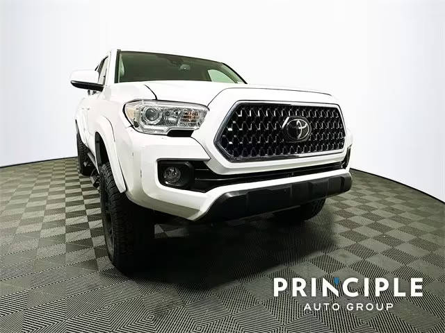 2018 Toyota Tacoma SR5 RWD photo