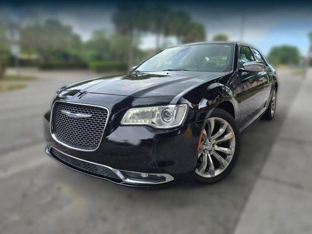 2018 Chrysler 300 Limited RWD photo
