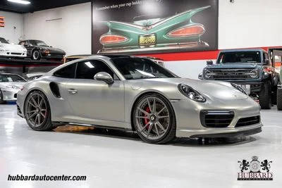 2018 Porsche 911 Turbo AWD photo