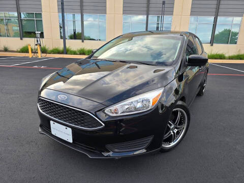 2018 Ford Focus SE FWD photo