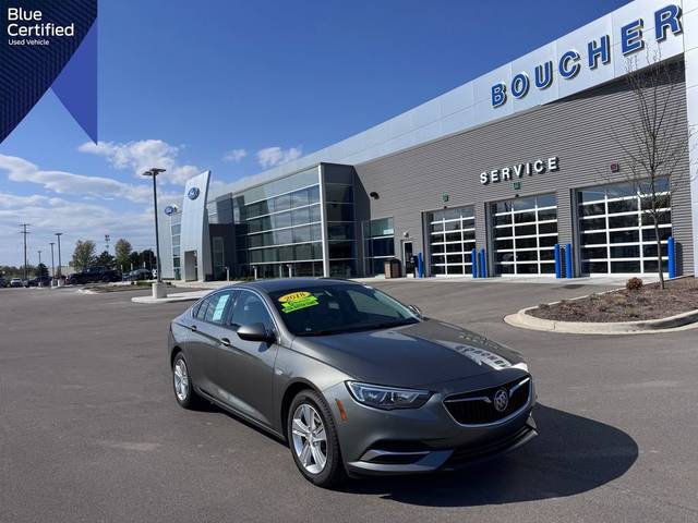 2018 Buick Regal Sportback Preferred FWD photo