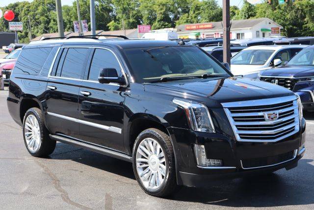 2018 Cadillac Escalade ESV Platinum 4WD photo