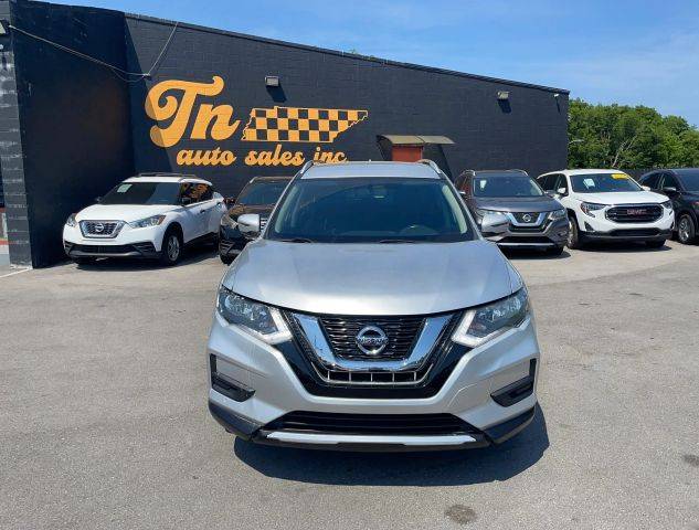 2018 Nissan Rogue SV FWD photo