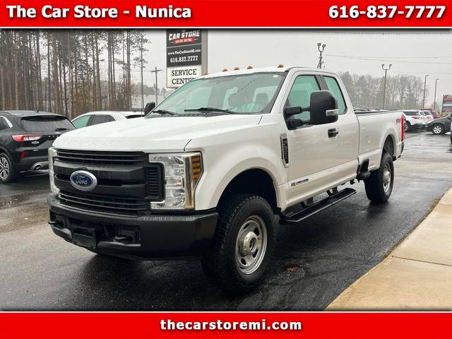 2018 Ford F-350 Super Duty XL 4WD photo