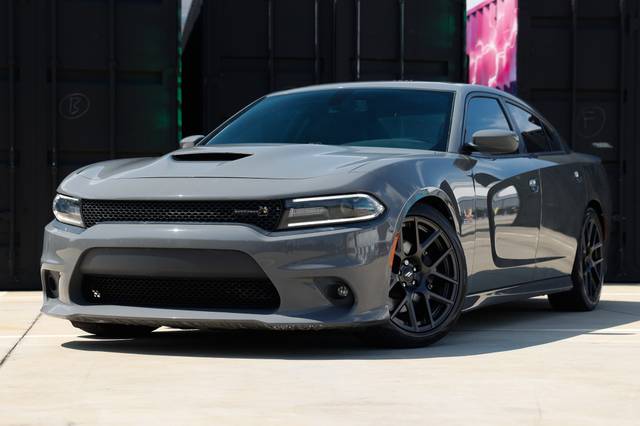 2018 Dodge Charger R/T Scat Pack RWD photo