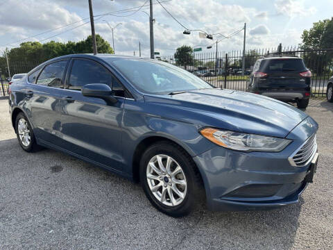 2018 Ford Fusion S FWD photo
