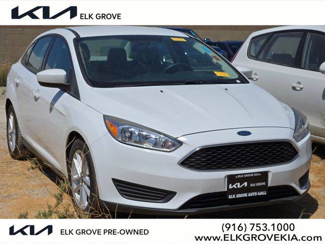 2018 Ford Focus SE FWD photo