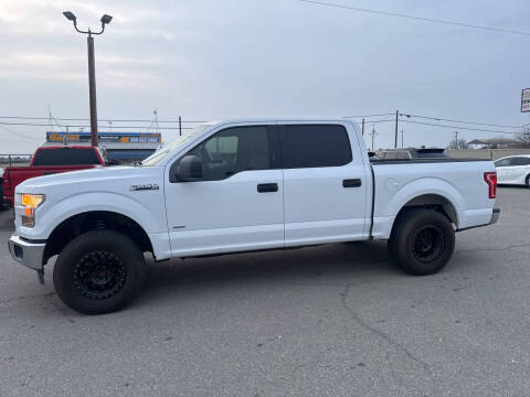2017 Ford F-150 XLT RWD photo
