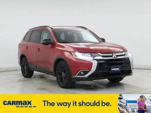 2018 Mitsubishi Outlander LE 4WD photo