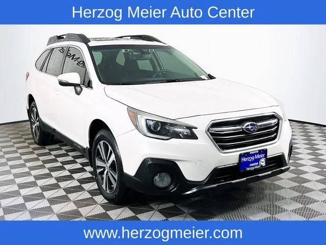 2018 Subaru Outback Limited AWD photo