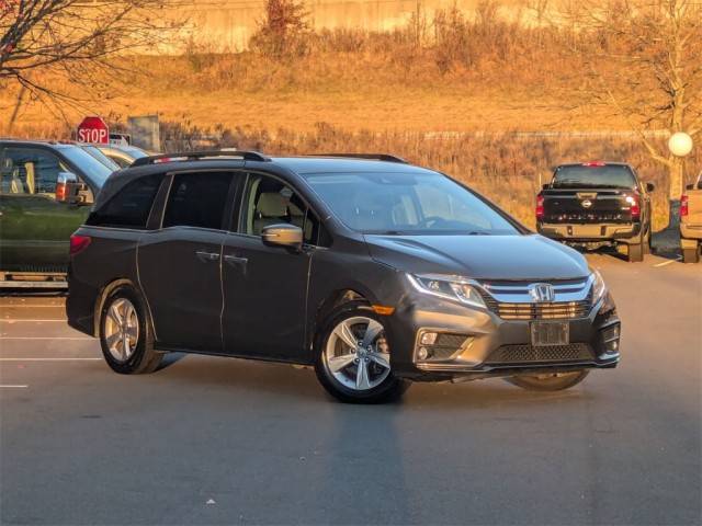 2018 Honda Odyssey EX FWD photo