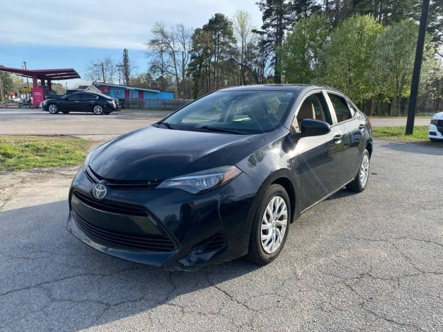 2018 Toyota Corolla LE FWD photo
