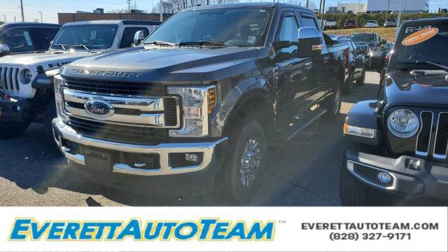 2018 Ford F-250 Super Duty XLT 4WD photo