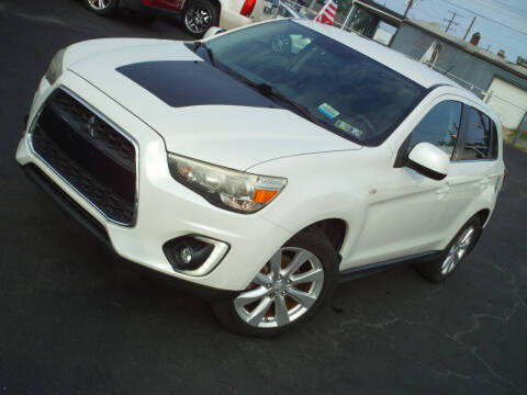 2015 Mitsubishi Outlander Sport SE 4WD photo