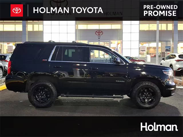 2018 Chevrolet Tahoe LT 4WD photo