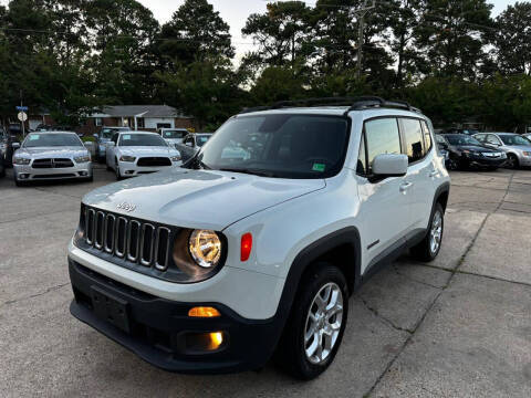 2016 Jeep Renegade Latitude 4WD photo