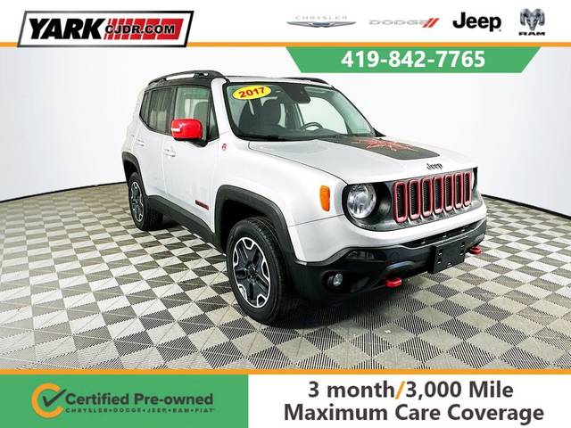 2017 Jeep Renegade Trailhawk 4WD photo