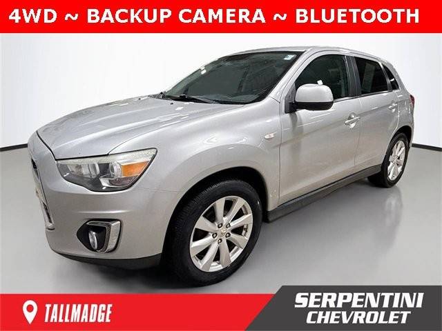 2015 Mitsubishi Outlander Sport SE 4WD photo