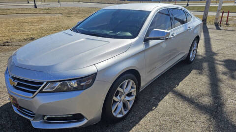 2017 Chevrolet Impala LT FWD photo