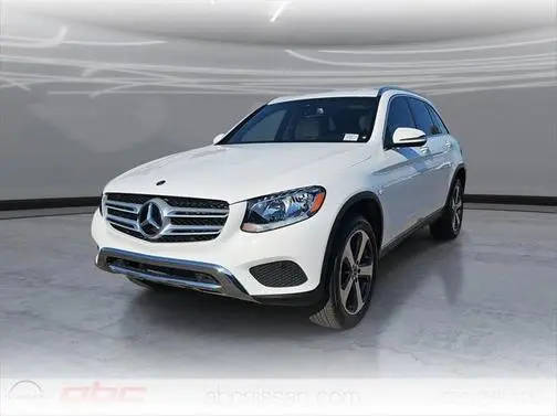 2018 Mercedes-Benz GLC-Class GLC 300 RWD photo