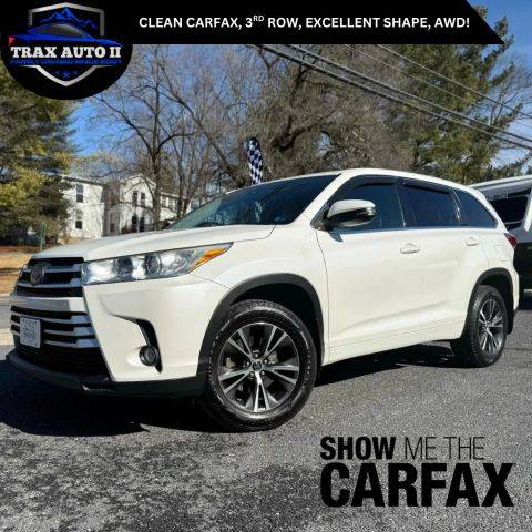 2018 Toyota Highlander LE Plus AWD photo