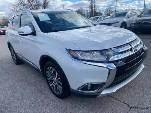 2018 Mitsubishi Outlander SEL 4WD photo