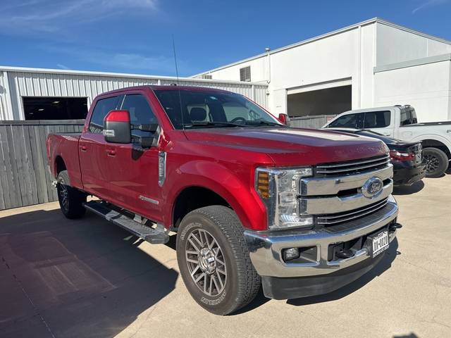 2018 Ford F-250 Super Duty LARIAT 4WD photo