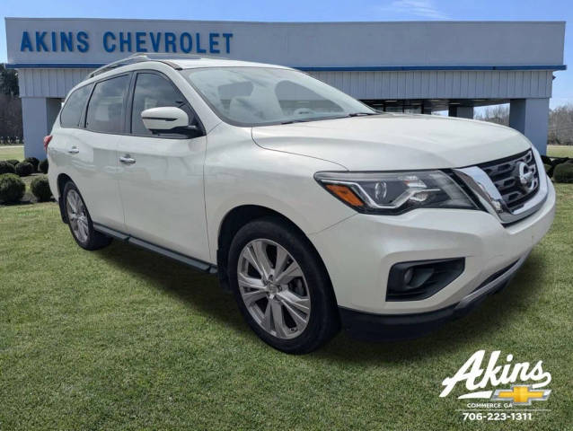 2018 Nissan Pathfinder SL FWD photo
