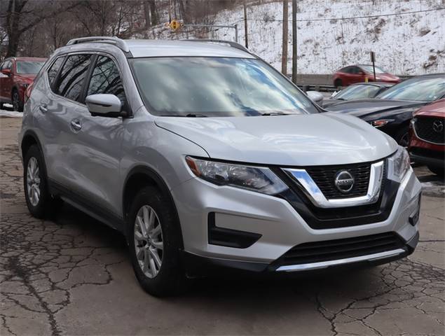 2018 Nissan Rogue SV AWD photo