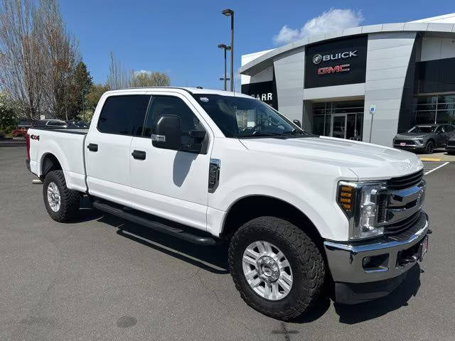 2018 Ford F-250 Super Duty XLT 4WD photo