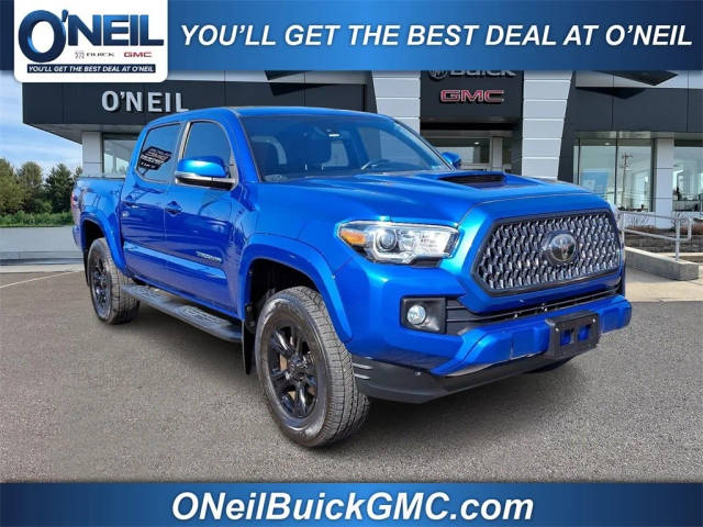 2018 Toyota Tacoma TRD Sport 4WD photo