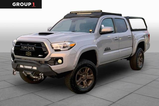 2018 Toyota Tacoma TRD Sport 4WD photo