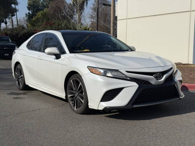 2018 Toyota Camry XSE FWD photo