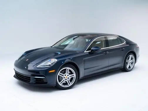 2018 Porsche Panamera 4S AWD photo