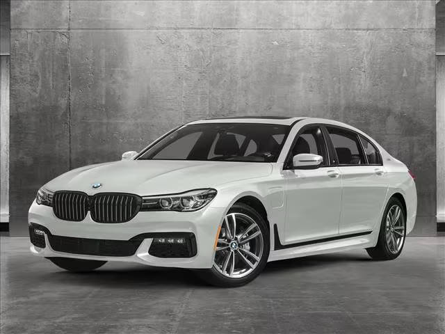 2018 BMW 7 Series 740e xDrive iPerformance AWD photo