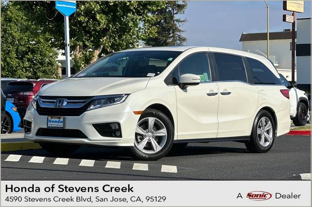 2018 Honda Odyssey EX-L FWD photo