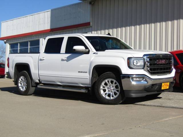 2018 GMC Sierra 1500 SLE 4WD photo