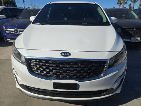 2017 Kia Sedona LX FWD photo