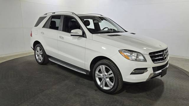 2015 Mercedes-Benz M-Class ML 350 AWD photo