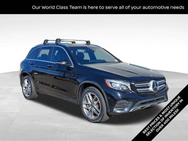 2018 Mercedes-Benz GLC-Class GLC 300 AWD photo