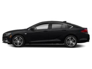 2018 Buick Regal Sportback Essence FWD photo