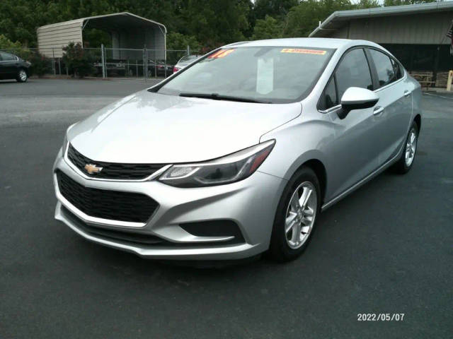 2018 Chevrolet Cruze LT FWD photo