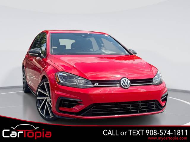 2018 Volkswagen Golf R AWD photo