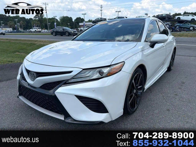 2018 Toyota Camry XSE V6 FWD photo