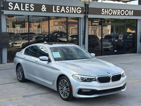 2018 BMW 5 Series 530e iPerformance RWD photo
