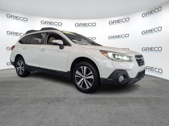 2018 Subaru Outback Limited AWD photo
